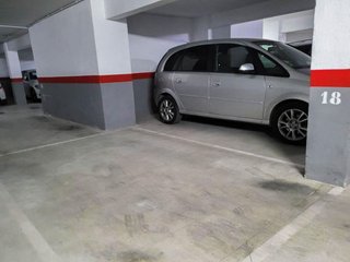 Garaje en venta en Martorell