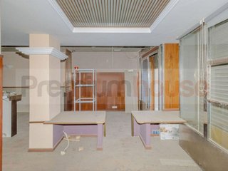 Local comercial en venta en Olesa de Montserrat