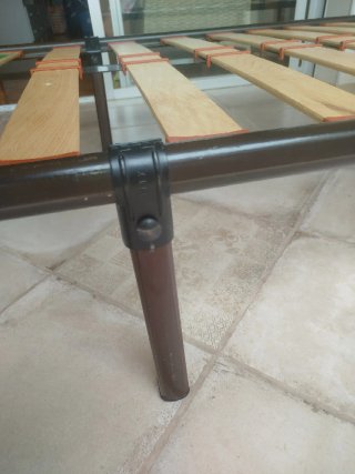 Somier laminado patas 90cm. Solo en persona