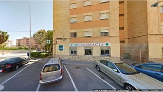 Local comercial en venta en Cuatrocientas Viviendas en Alicante