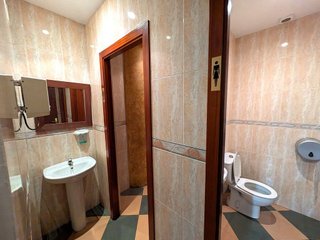Local comercial en venta en Montigalà -Sant Crist en Badalona