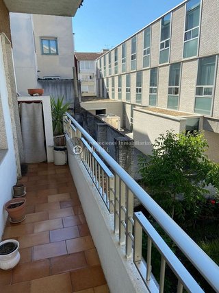 Casa adosada en venta en Verín