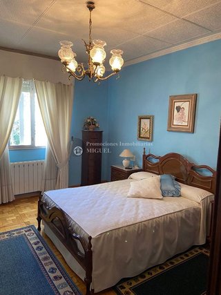 Casa adosada en venta en Verín