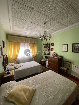 Casa adosada en venta en Verín