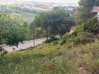 Terreno en venta en Abrera