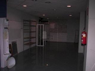 Local comercial en venta en Puerto Chico en Santander