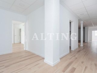Oficina en venta en La Maternitat i Sant Ramon en Barcelona