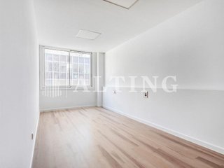 Oficina en venta en La Maternitat i Sant Ramon en Barcelona