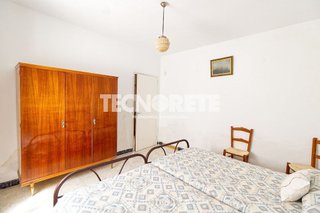 Casa adosada en venta en Consuegra