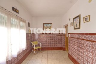 Casa adosada en venta en Consuegra