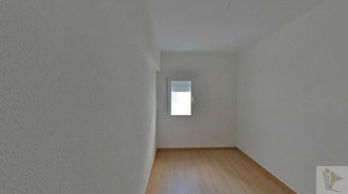 Piso en venta en Sudeste Industrial en Fuenlabrada