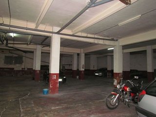 Local comercial en venta en Les Planes en Sant Joan Despí