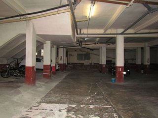Local comercial en venta en Les Planes en Sant Joan Despí