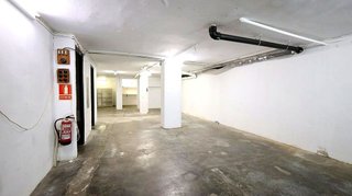 Local comercial en alquiler en La Nova Esquerra de l'Eixample en Barcelona