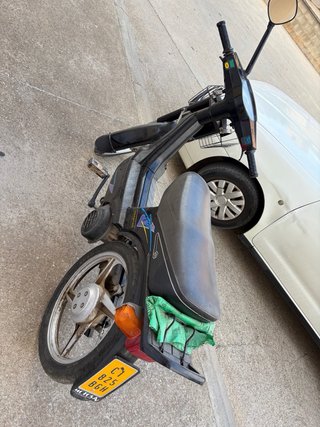 Vespino F9 Negra