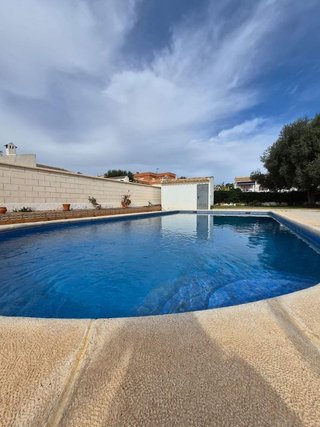 Chalet en venta en La Siesta - El Salado - Torreta en Torrevieja