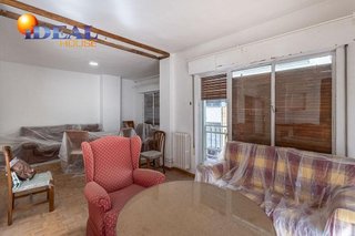 Piso en venta en Pajaritos - Plaza de Toros en Granada