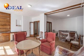 Piso en venta en Pajaritos - Plaza de Toros en Granada