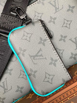 Bolso LV Gris y Azul
