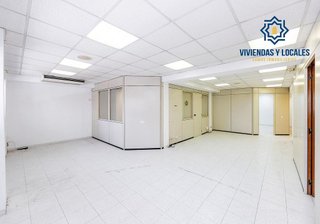 Piso en venta en Centro - Sagrario en Granada