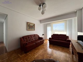 Piso en venta en Universidad - Los Lirios en Logroño