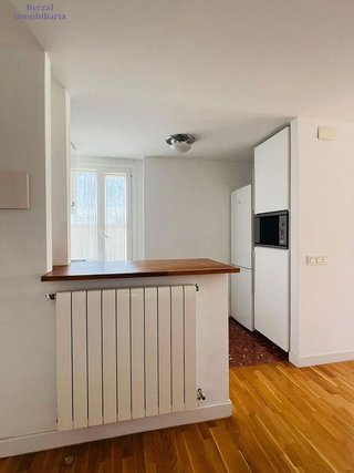 Piso en venta en Universidad - Los Lirios en Logroño