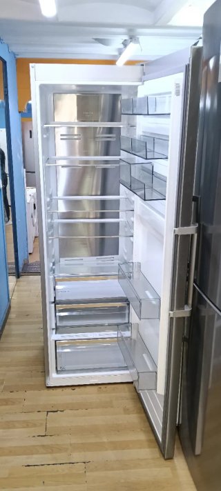 NEVERA AEG DE UNA PUERTA NO FROST
