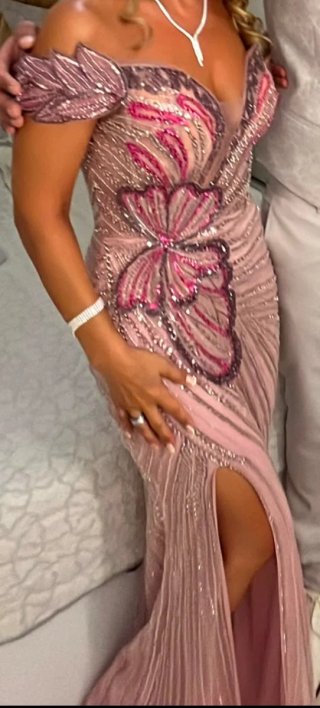 Vestido de fiesta con pedrería