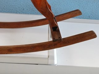 Cavallo a dondolo vintage in legno