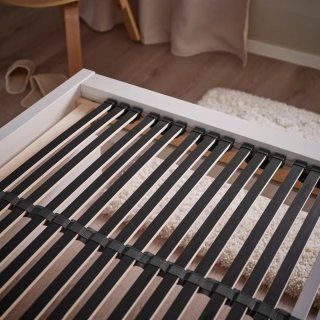 Cama de forja blanca IKEA LEIRVIK