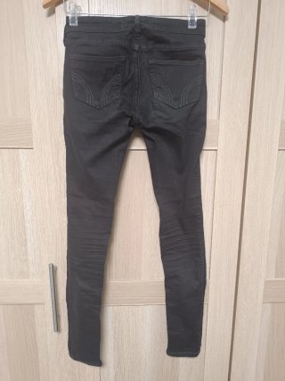 Pantalón pitillo Hollister negro Talla XS