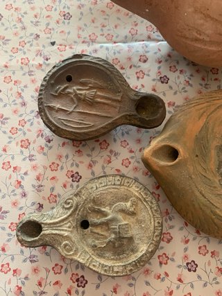 Lámparas de aceite romanas antiguas