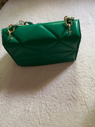 Bolso verde esmeralda mujer con cadena y correa