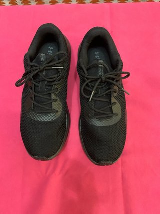 Zapatillas Under Armour Negras