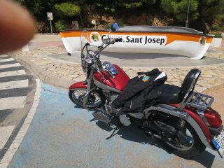 Daelim Moto Cruiser Roja Negra ITV 2027