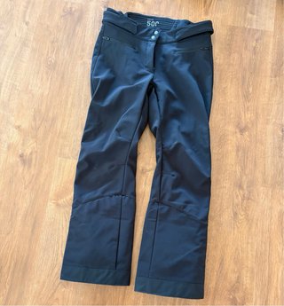 Conjunto esquí negro chaqueta y pantalón
