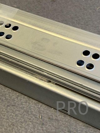 Set di 2 guide scorrevoli Mod.45 in acciaio zincato Amig