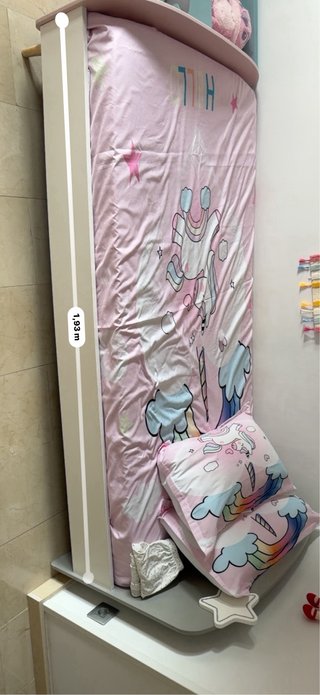 Cama infantil unicornio y arcoíris