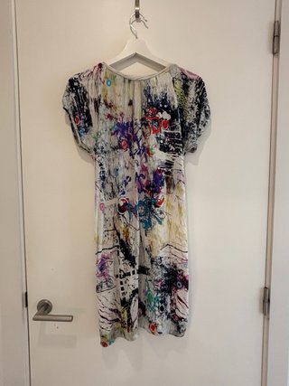 Vestido Desigual blanco estampado manga corta