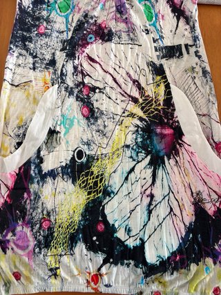 Vestido Desigual blanco estampado manga corta