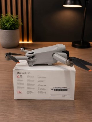 DJI Mini 3 Pro Drone + Caja