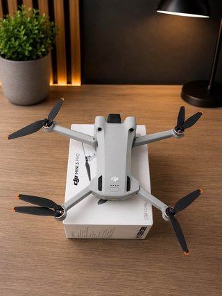 DJI Mini 3 Pro Drone + Caja