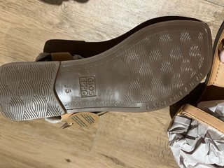 Sandalias niña Gioseppo talla 35