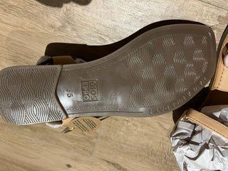 Sandalias niña Gioseppo talla 35