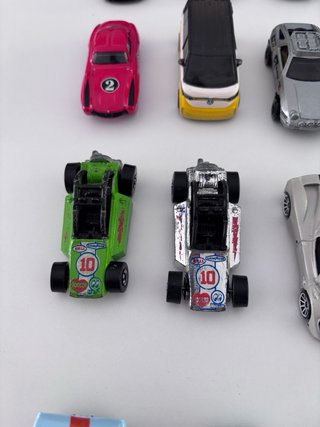 Lote 28 Hot Wheels