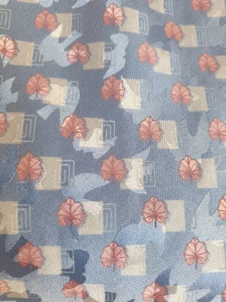 3 Corbatas de seda natural con elegante estampado