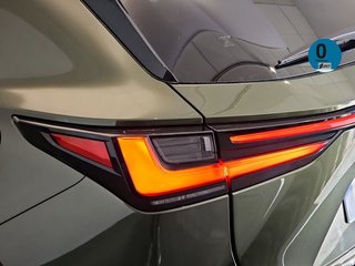 Lexus NX 450h+ Luxury 4WD 225 kW (306 CV)