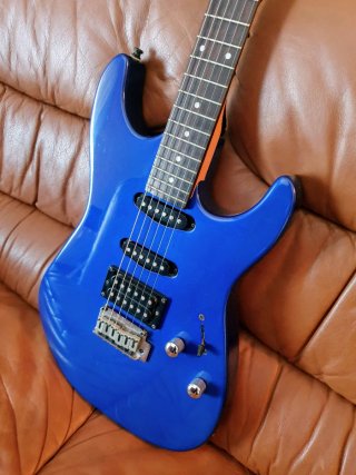 Solo venta! Squier Showmaster guitarra electrica