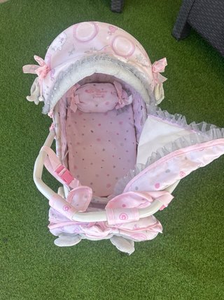Carrito de muñecas de cuevas