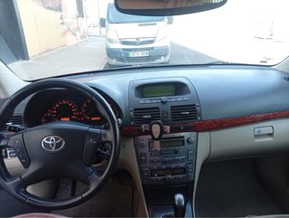 Toyota Avensis 2005